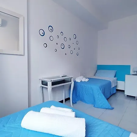 Al Mare Civico28 شقة بورتو ريكاناتي